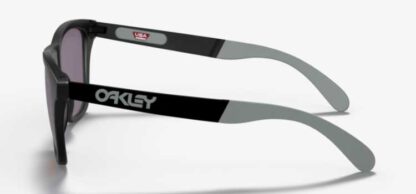 Oakley Frogskins Mix Matte Black / Prizm Grey – Bild 3