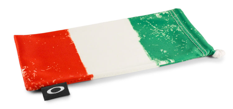 Oakley MICROBAG Italy | Factory Pilots
